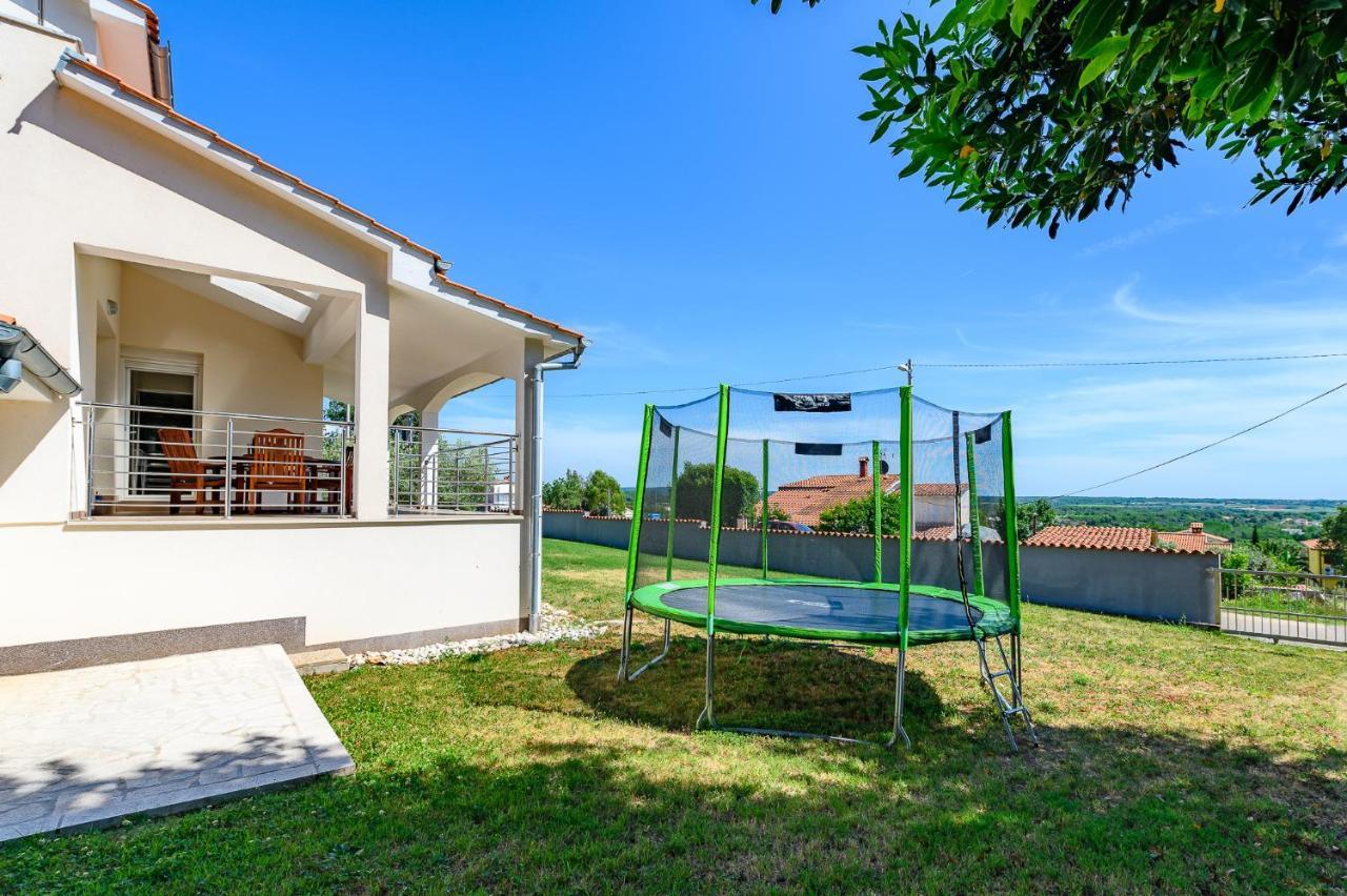 Villa Elisa Kaštelir Extérieur photo