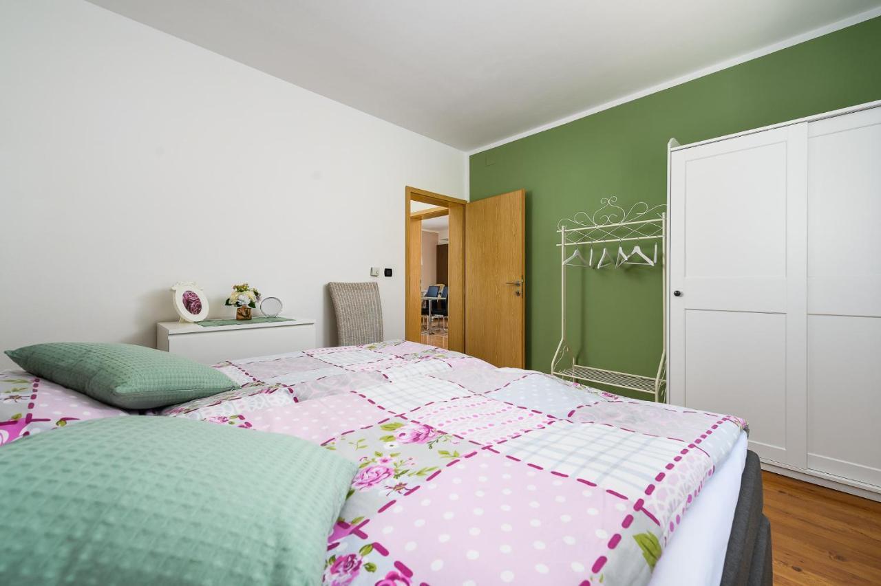 Villa Elisa Kaštelir Extérieur photo