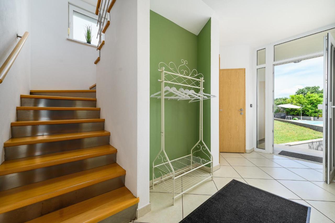 Villa Elisa Kaštelir Extérieur photo
